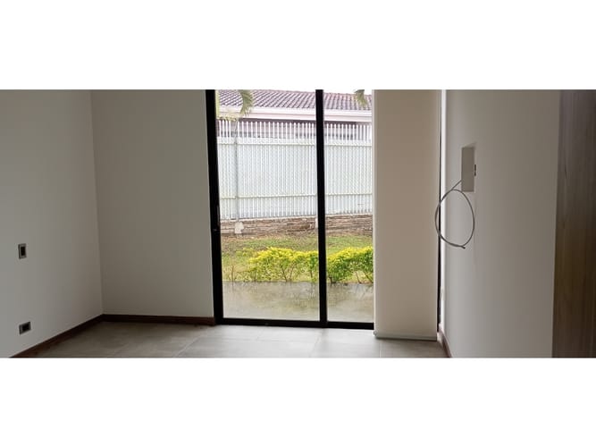 Casa de 5 alcobas en venta en Cruces, Armenia, 420 m² · foto 14 de 24