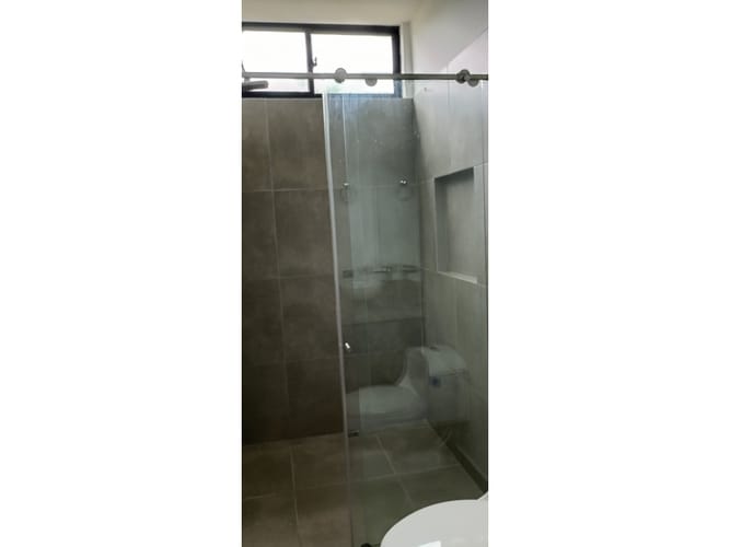 Casa de 5 alcobas en venta en Cruces, Armenia, 420 m² · foto 16 de 24