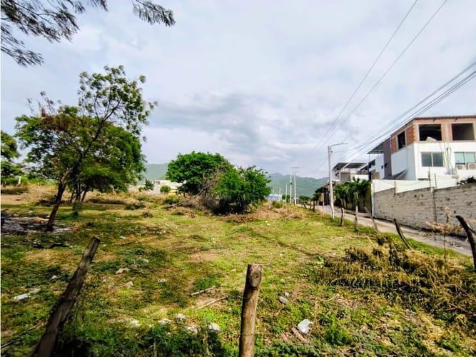 Lote en venta en Bello Horizonte, Santa Marta, 435 m² · foto 4 de 9
