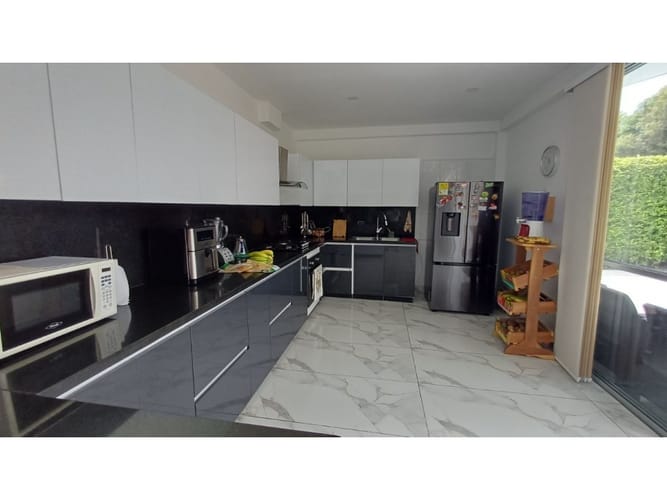 Casa de 5 alcobas en venta en Pueblito Cafetero, Pereira, 750 m² · foto 6 de 24
