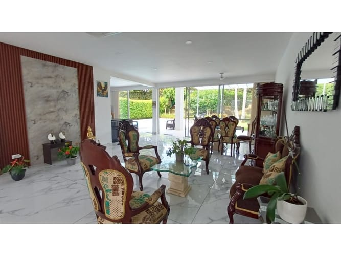 Casa de 5 alcobas en venta en Pueblito Cafetero, Pereira, 750 m² · foto 8 de 24