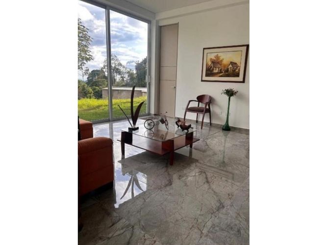 Casa de 4 alcobas en venta en San Antonio, Armenia, 330 m² · foto 11 de 24
