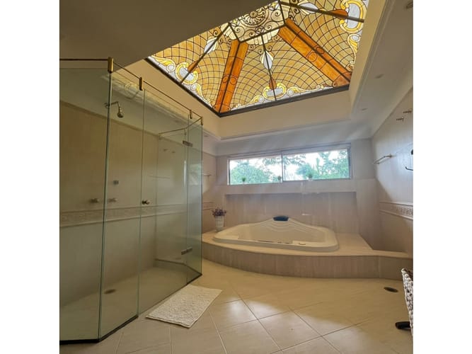 Casa de 4 alcobas en venta en El Tesoro, Medellín, 609 m² · foto 16 de 24