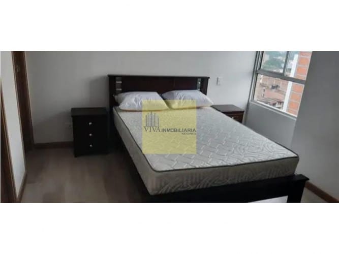 Apartamento de 3 alcobas en venta en Urbanizacion La Florida, Medellín, 99 m² · foto 3 de 5