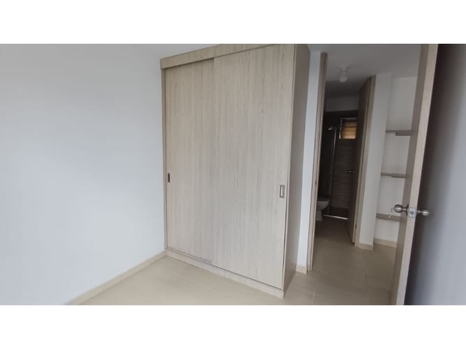 Apartamento de 3 alcobas en venta en Condina, Pereira, 72 m² · foto 10 de 17