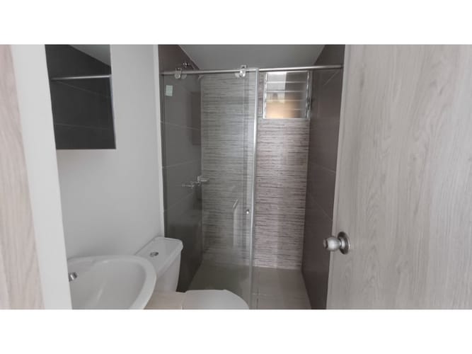 Apartamento de 3 alcobas en venta en Condina, Pereira, 72 m² · foto 11 de 17
