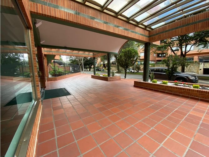 Apartamento en venta en La Carolina, Bogotá · foto 5 de 24