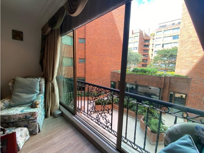 Apartamento en venta en La Carolina, Bogotá · foto 20 de 24