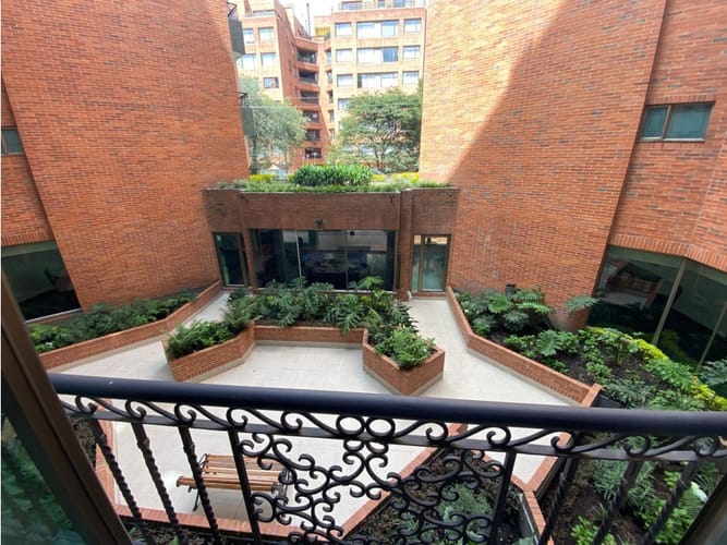Apartamento en venta en La Carolina, Bogotá · foto 21 de 24
