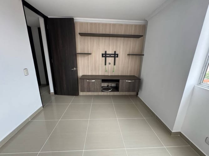 Apartamento de 3 alcobas en venta en Calasanz, Medellín, 70 m² · foto 9 de 24