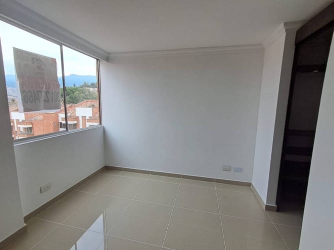 Apartamento de 3 alcobas en venta en Calasanz, Medellín, 70 m² · foto 17 de 24