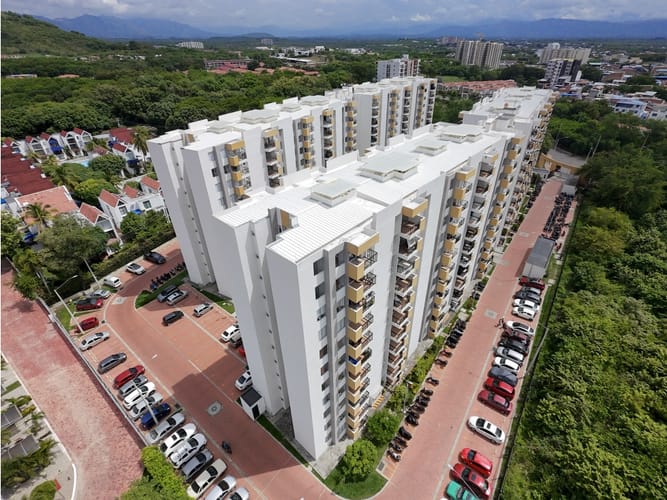 Apartamento de 2 alcobas en venta en Santander, Girardot, 57 m² · foto 2 de 18