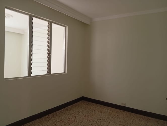 Casa de 6 alcobas en arriendo en Santa Fe, Medellín, 180 m² · foto 17 de 17