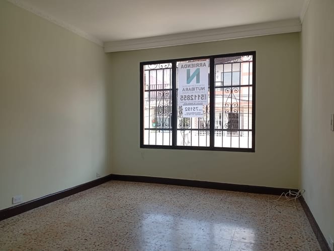 Casa de 6 alcobas en arriendo en Santa Fe, Medellín, 180 m² · foto 5 de 17