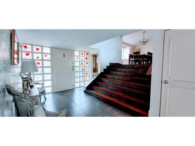 Casa de 3 alcobas en venta en La Calleja, Bogotá, 370 m² · foto 4 de 24