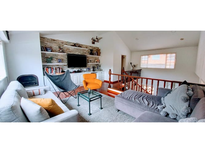 Casa de 3 alcobas en venta en La Calleja, Bogotá, 370 m² · foto 14 de 24