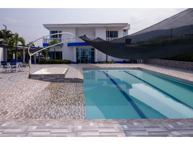 Casa de 6 alcobas en venta en Las Varas, Ricaurte, 600 m² · foto 16 de 20