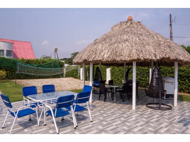 Casa de 6 alcobas en venta en Las Varas, Ricaurte, 600 m² · foto 18 de 20