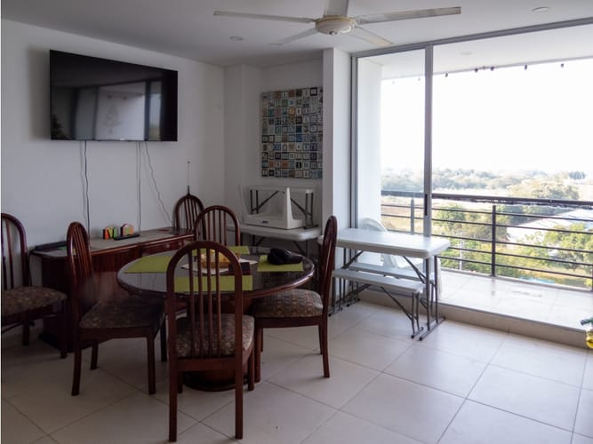 Apartamento de 3 alcobas en venta en Las Varas, Ricaurte, 94 m² · foto 3 de 24