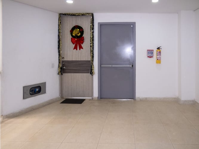 Apartamento de 3 alcobas en venta en Las Varas, Ricaurte, 94 m² · foto 14 de 24