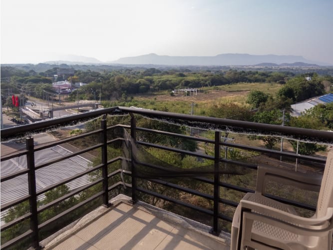 Apartamento de 3 alcobas en venta en Las Varas, Ricaurte, 94 m² · foto 19 de 24