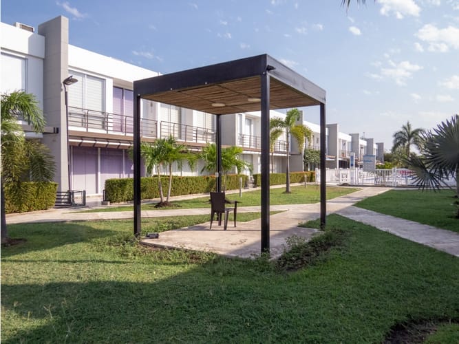 Apartamento de 3 alcobas en venta en Las Varas, Ricaurte, 94 m² · foto 23 de 24