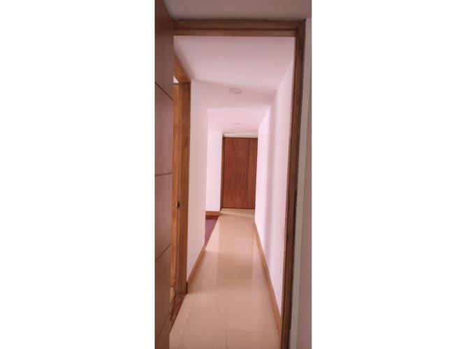 Apartamento de 3 alcobas en venta en La Carolina, Bogotá, 211 m² · foto 5 de 24