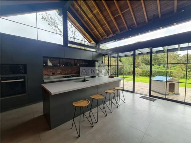 Casa de 4 alcobas en venta en Las Palmas, Envigado, 256 m² · foto 20 de 24
