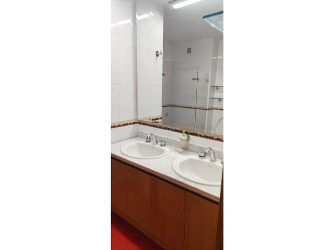 Apartamento de 3 alcobas en venta en La Carolina, Bogotá, 211 m² · foto 20 de 24