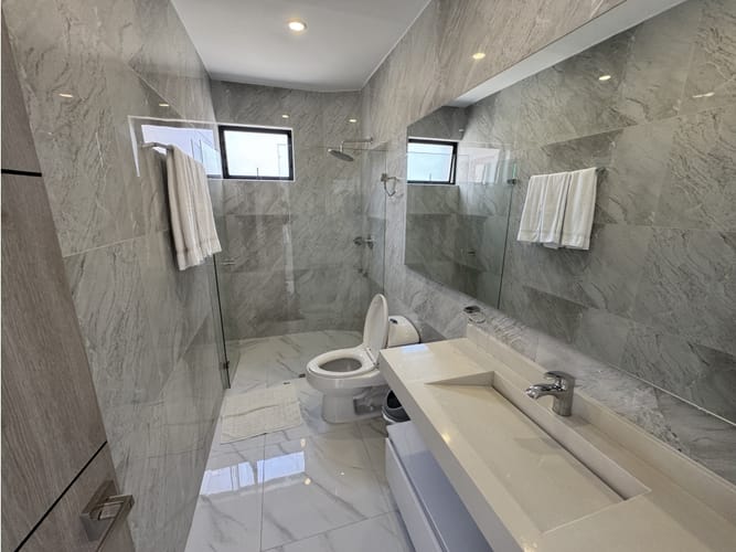Casa de 6 alcobas en venta en Girardot, Girardot, 796 m² · foto 8 de 24