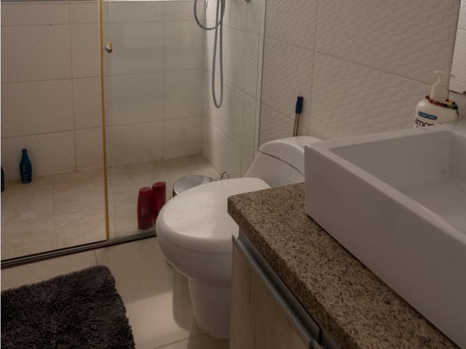 Apartamento de 3 alcobas en venta en Br. La Magdalena, Girardot, 85 m² · foto 9 de 20