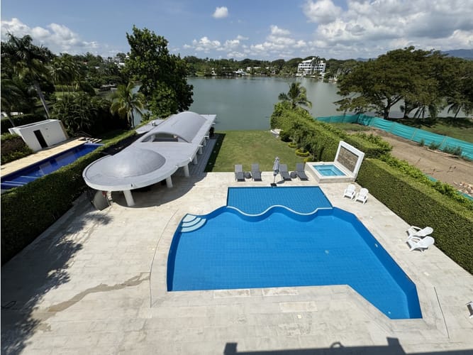 Casa de 6 alcobas en venta en Girardot, Girardot, 796 m² · foto 24 de 24