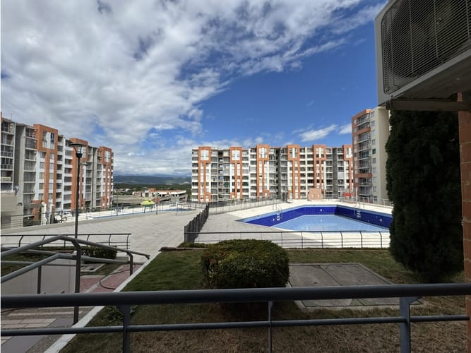 Apartamento de 3 alcobas en venta en Kennedy, Girardot, 67 m² · foto 14 de 15