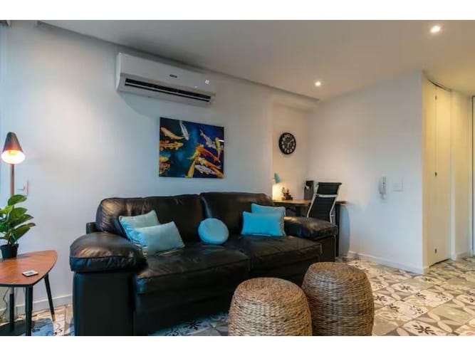 Apartamento de 1 alcoba en venta en La Candelaria, Medellín, 60 m² · foto 11 de 24