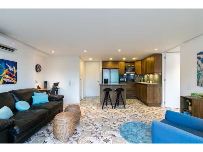 Apartamento de 1 alcoba en venta en La Candelaria, Medellín, 60 m² · foto 18 de 24