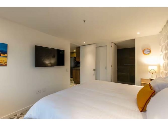 Apartamento de 1 alcoba en venta en La Candelaria, Medellín, 60 m² · foto 23 de 24