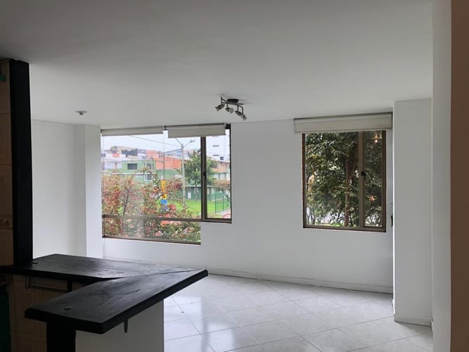 Apartamento de 2 alcobas en arriendo en Engativá, Bogotá, 64 m² · foto 3 de 19