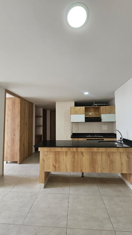 Apartamento de 3 alcobas en arriendo en Ricaurte, Bucaramanga, 75 m² · foto 3 de 12
