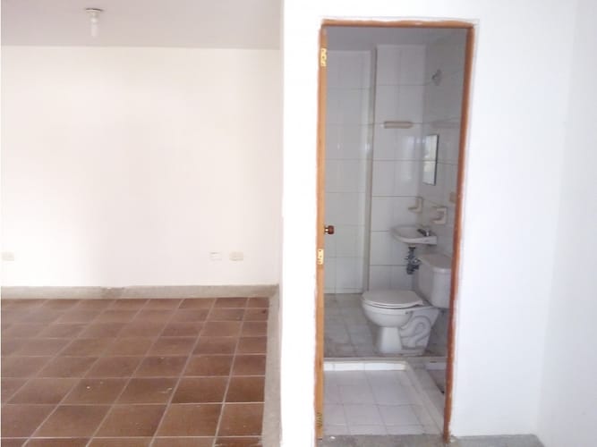 Local en venta en Bavaria, Santa Marta, 88 m² · foto 10 de 14