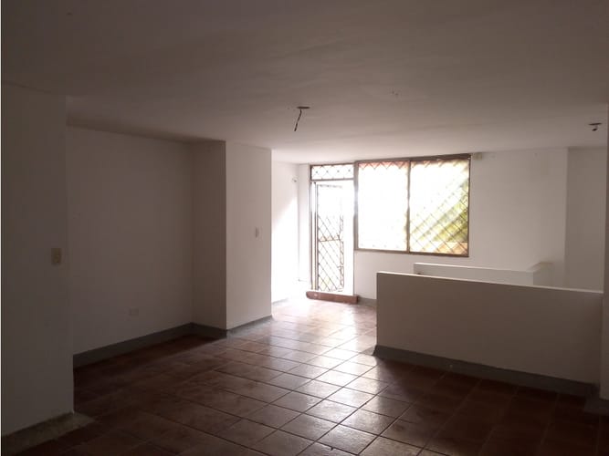 Local en venta en Bavaria, Santa Marta, 88 m² · foto 11 de 14
