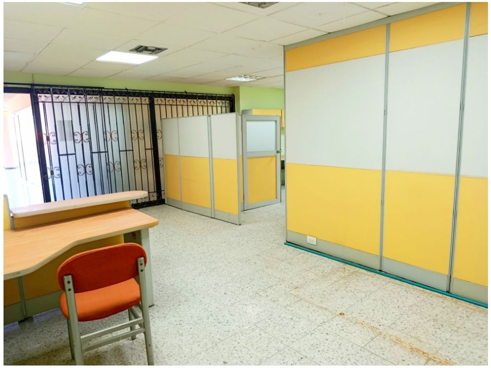 Oficina en venta en La Esperanza, Santa Marta, 54 m² · foto 2 de 10