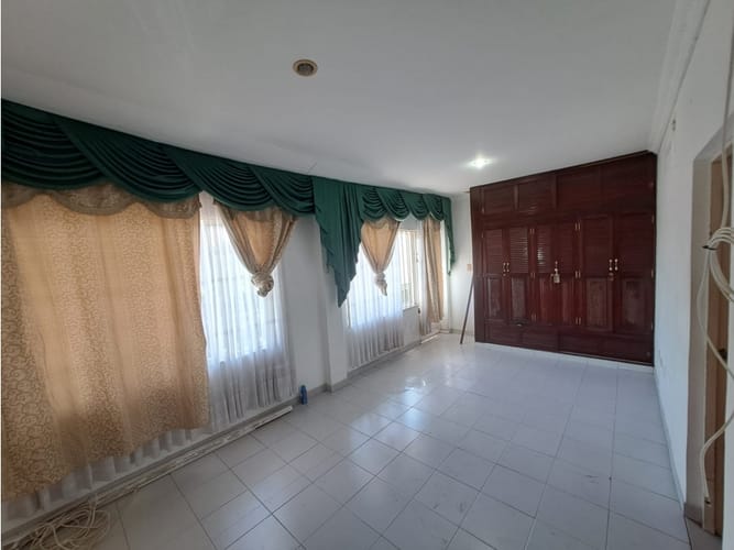 Casa de 3 alcobas en venta en Paraiso, Villavicencio, 130 m² · foto 6 de 10