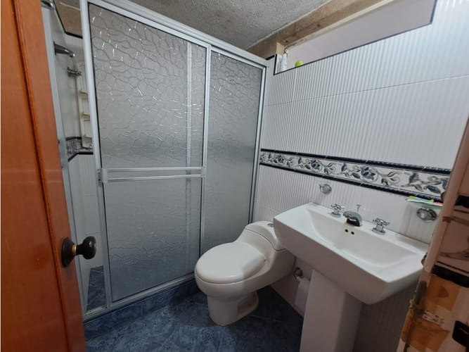 Casa de 3 alcobas en venta en Paraiso, Villavicencio, 130 m² · foto 8 de 10