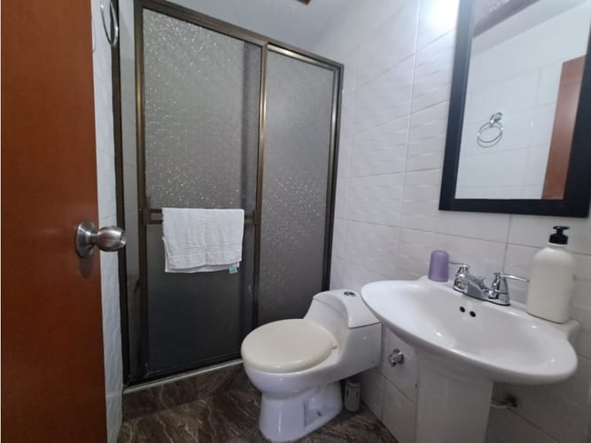 Casa de 4 alcobas en venta en Mt Cantarrana, Villavicencio, 213 m² · foto 14 de 15