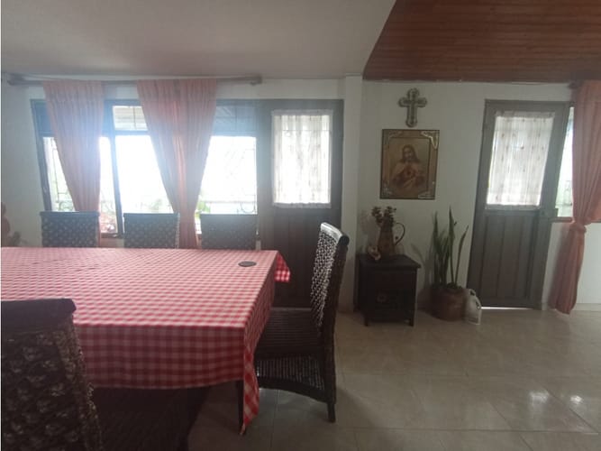 Casa de 4 alcobas en venta en Esperanza 8, Villavicencio, 274 m² · foto 9 de 11