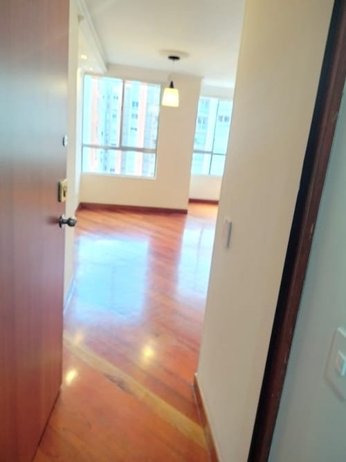 Apartamento de 3 alcobas en arriendo en Atabanza, Bogotá, 97 m² · foto 3 de 21