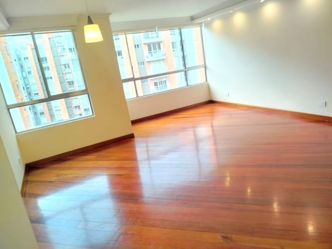 Apartamento de 3 alcobas en arriendo en Atabanza, Bogotá, 97 m² · foto 4 de 21