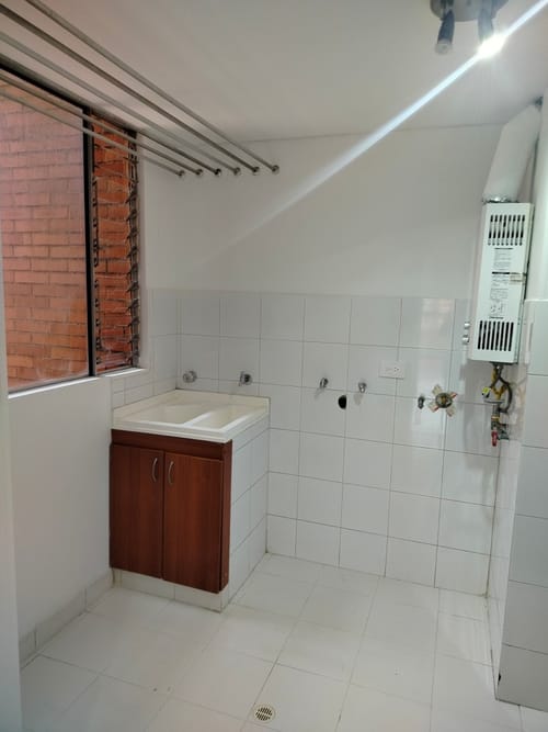 Apartamento de 3 alcobas en arriendo en Atabanza, Bogotá, 97 m² · foto 8 de 21