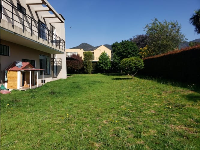 Casa de 4 alcobas en venta en Parcelas, Cota, 350 m² · foto 2 de 24