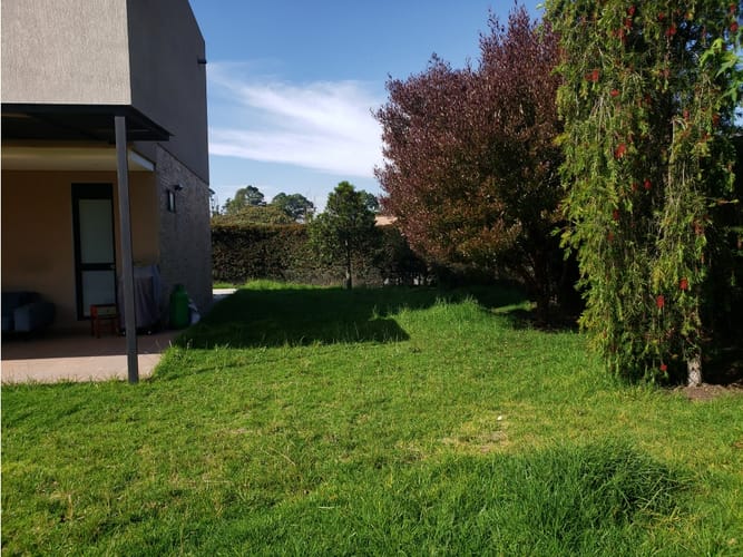 Casa de 4 alcobas en venta en Parcelas, Cota, 350 m² · foto 3 de 24